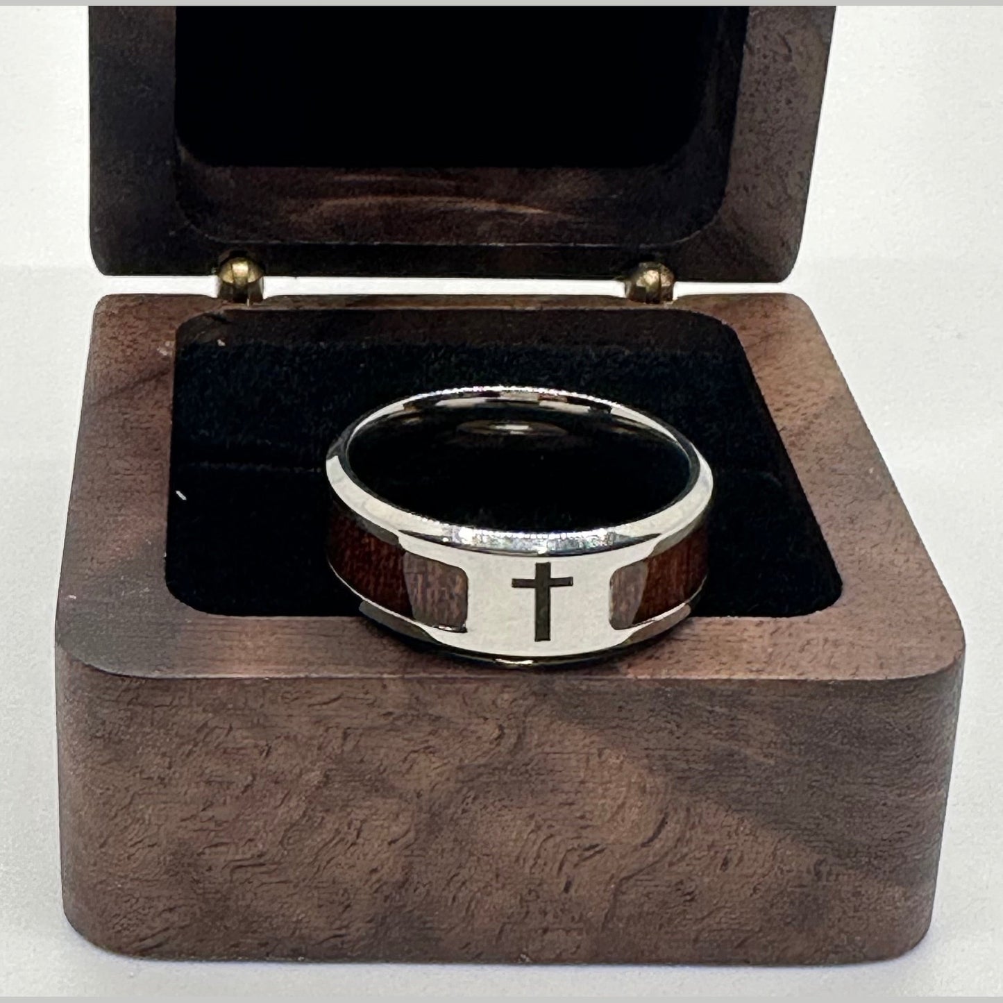 Men’s Wood Grain Stainless Steel Cross Ring