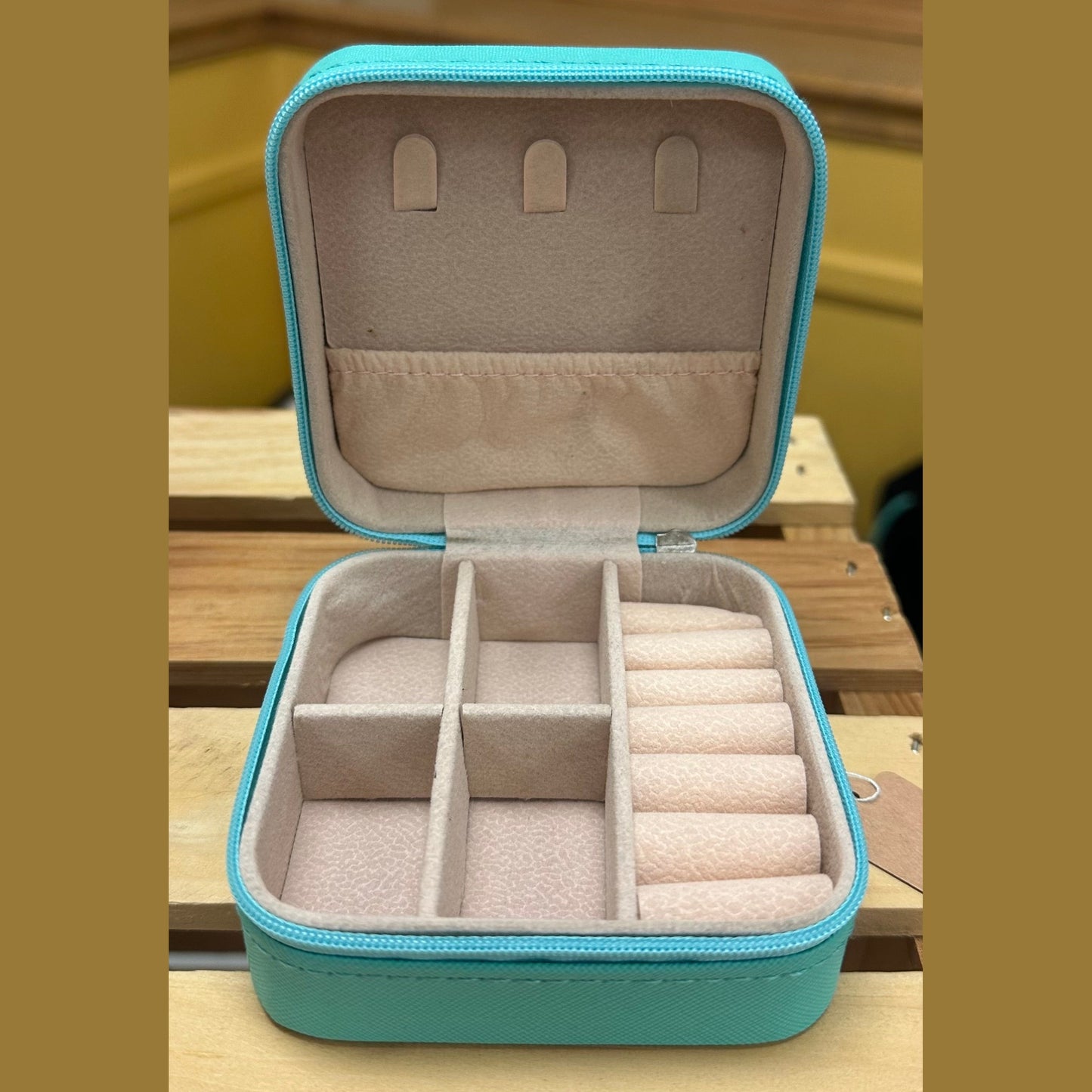 Custom Engraved Travel Jewelry Boxes