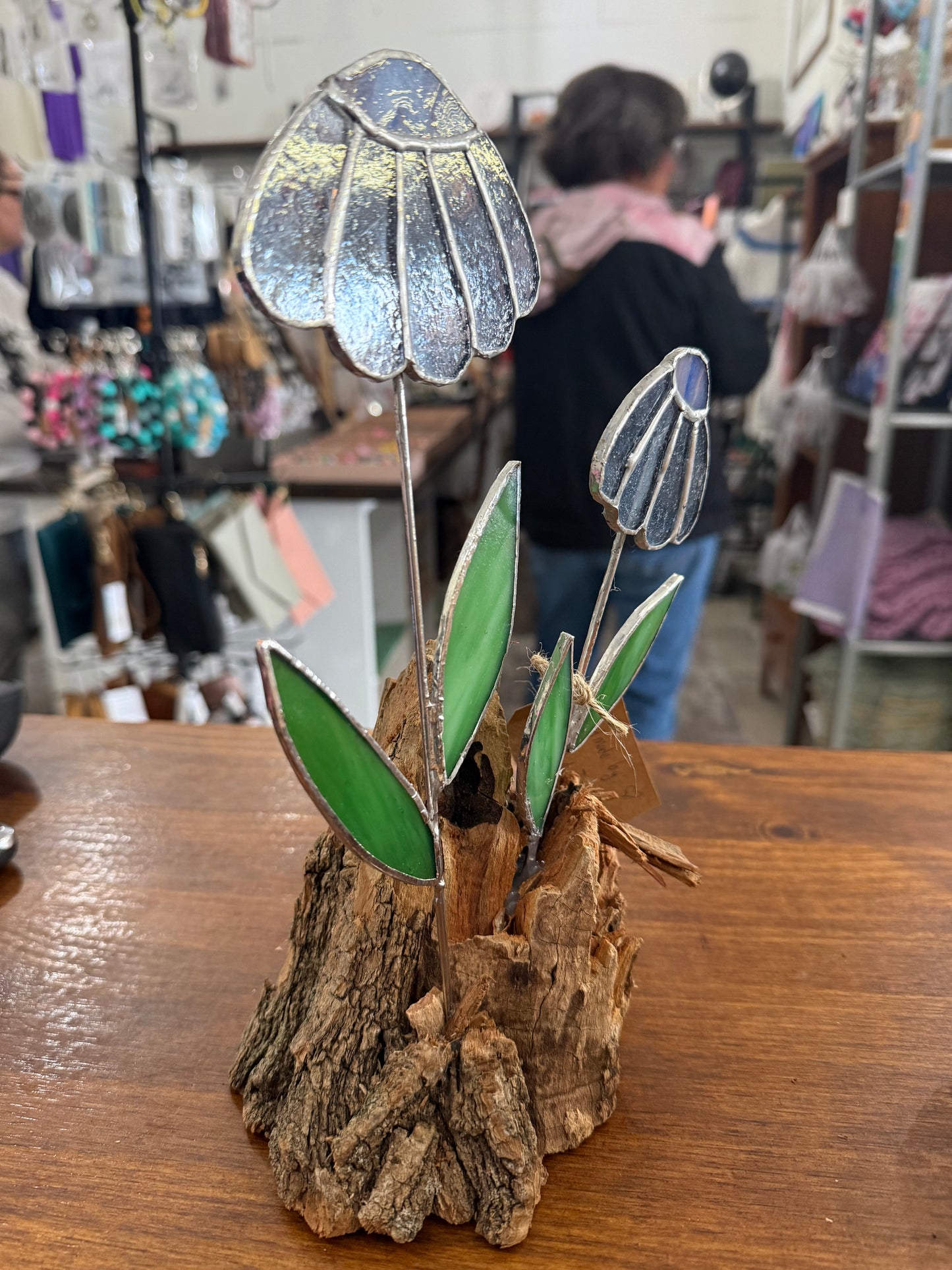Kimberly Joann Stained Glass Log and Flower Decor