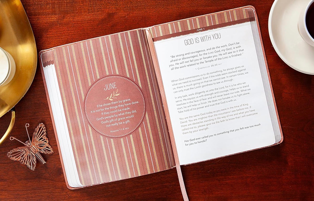 Amazing Grace: 365 Daily Devotionals