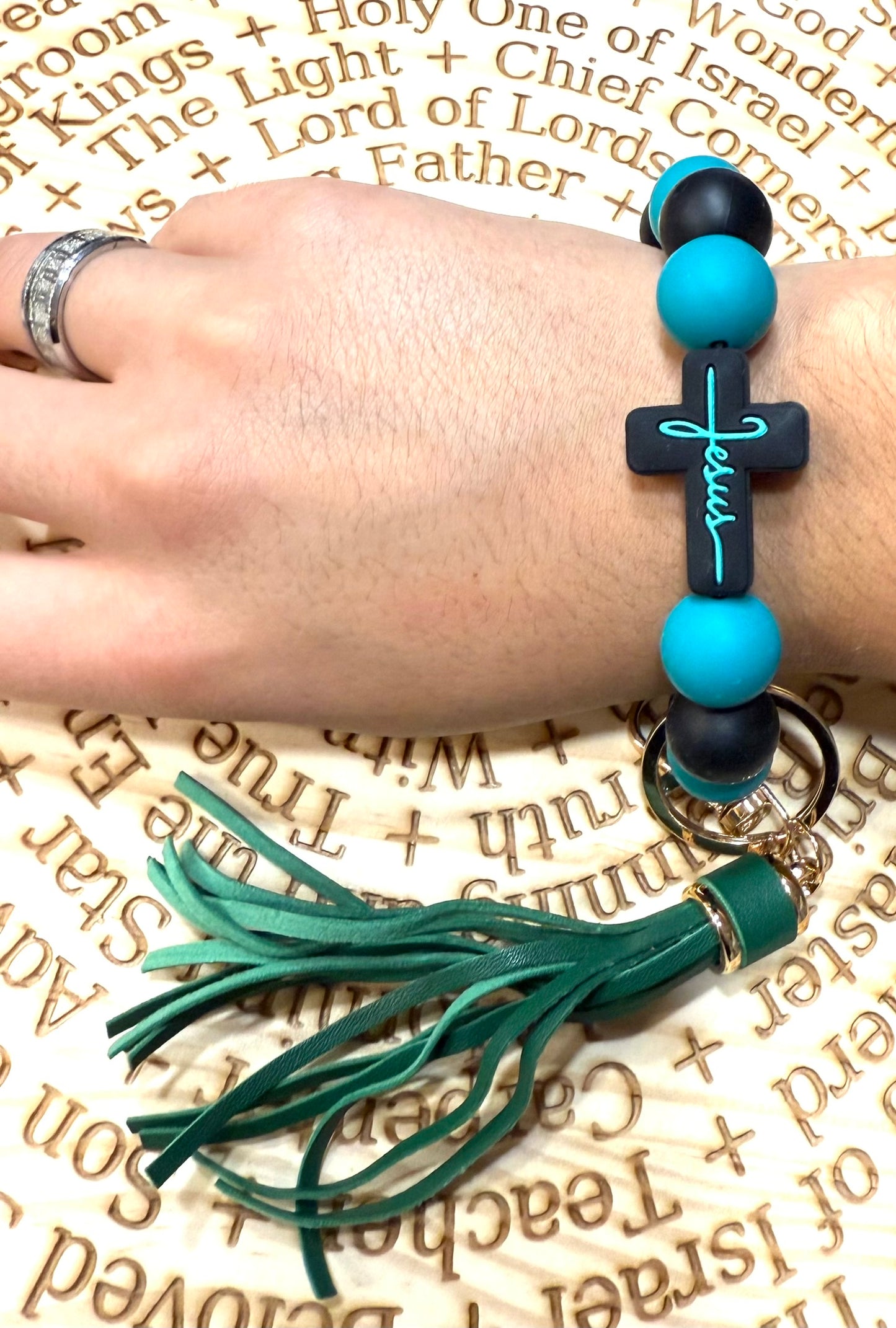 Jesus Silicone Bead Bracelet Keychain