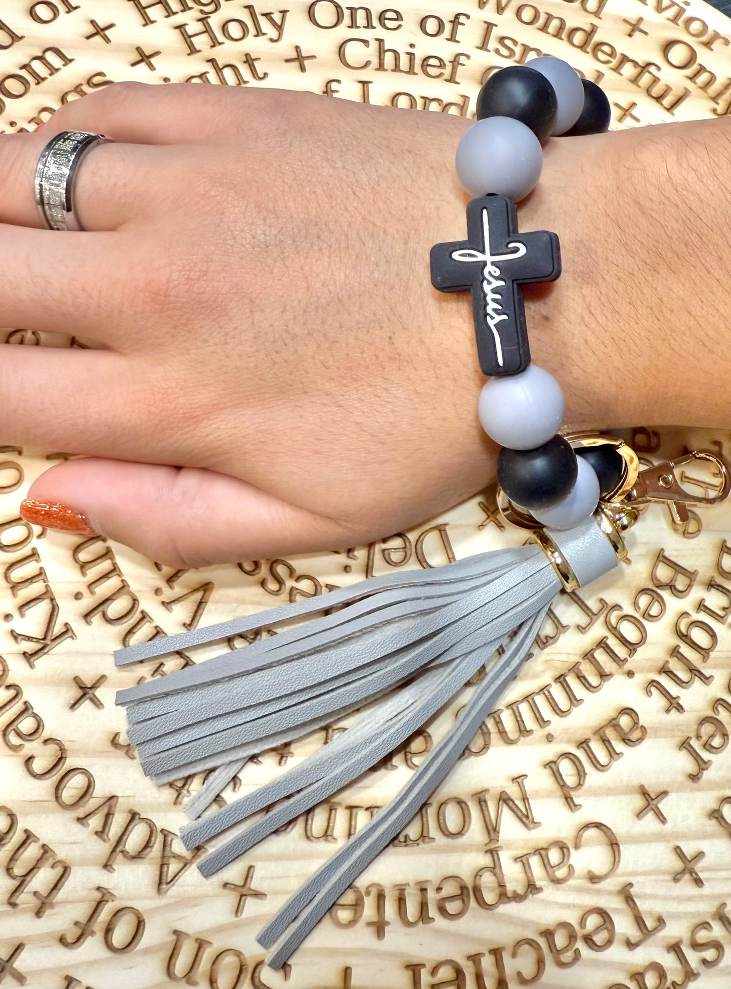 Jesus Silicone Bead Bracelet Keychain