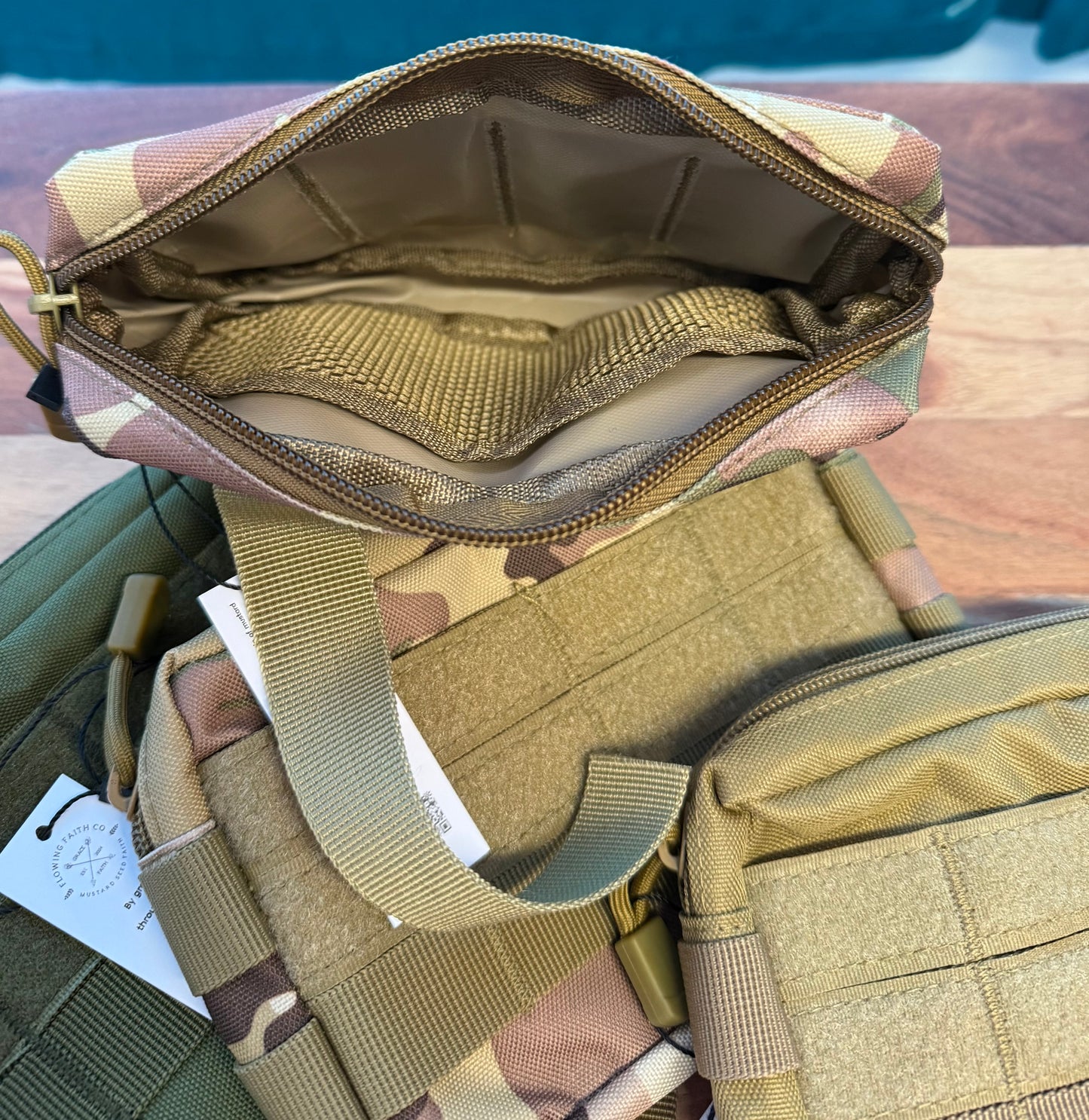 Men’s Belt Satchel