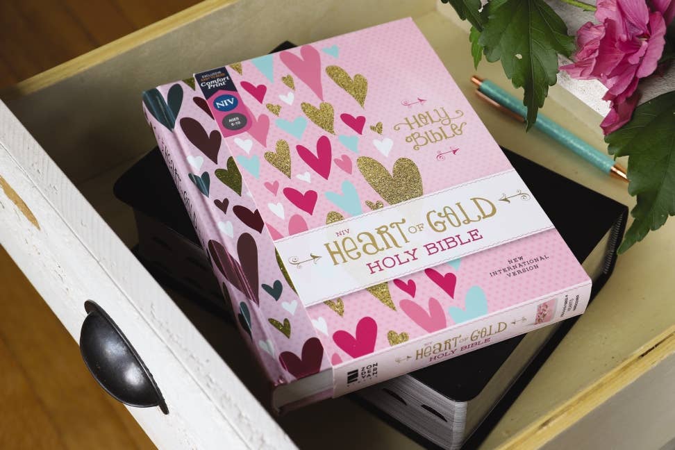 NIV Heart of Gold Holy Bible, Hardcover