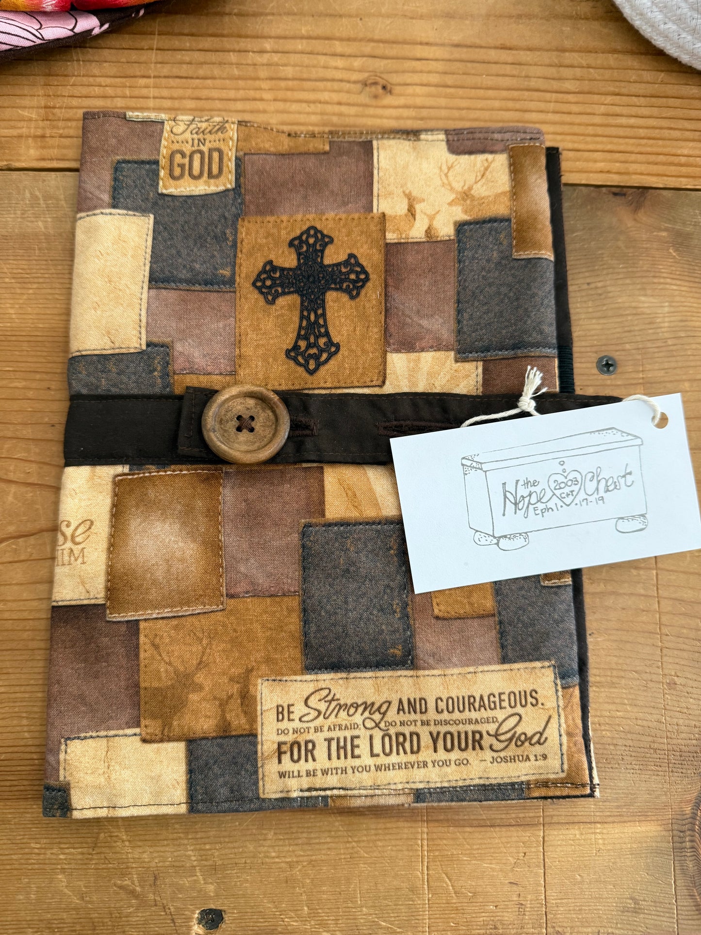 The Hope Chest Joshua 1:9 Bible/book Case
