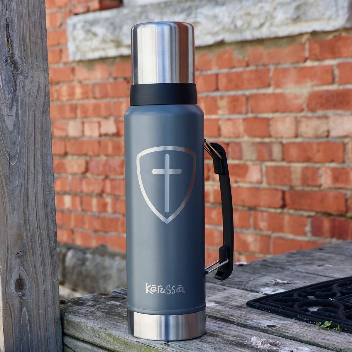 42 oz Magnum Steel Cross Shield Drink Tank