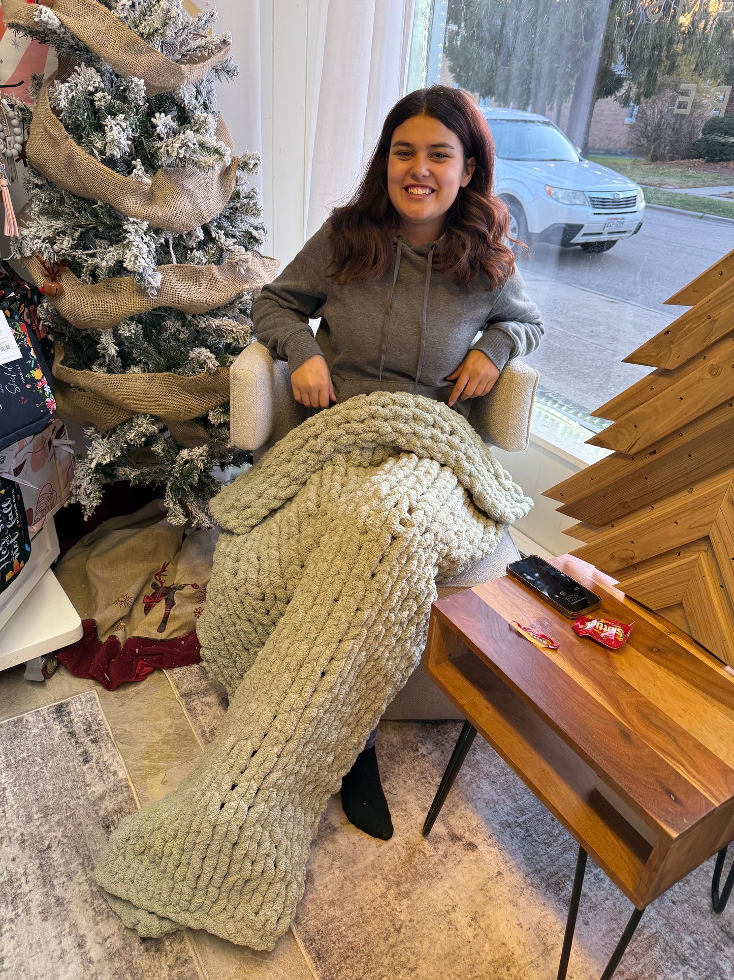Hand Knit Chunky Blanket