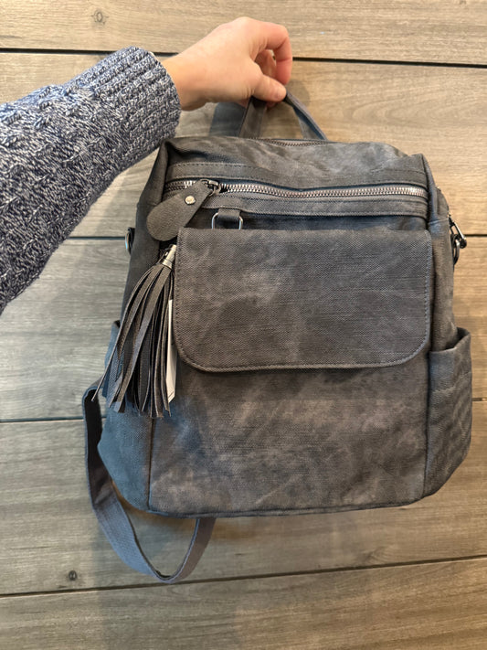 Waxed Canvas Style Medium Backpack
