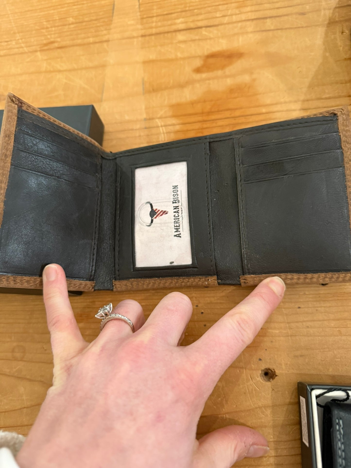 American Bison Genuine Leather Trifold Wallet – Custom Engraved (John 3:16)