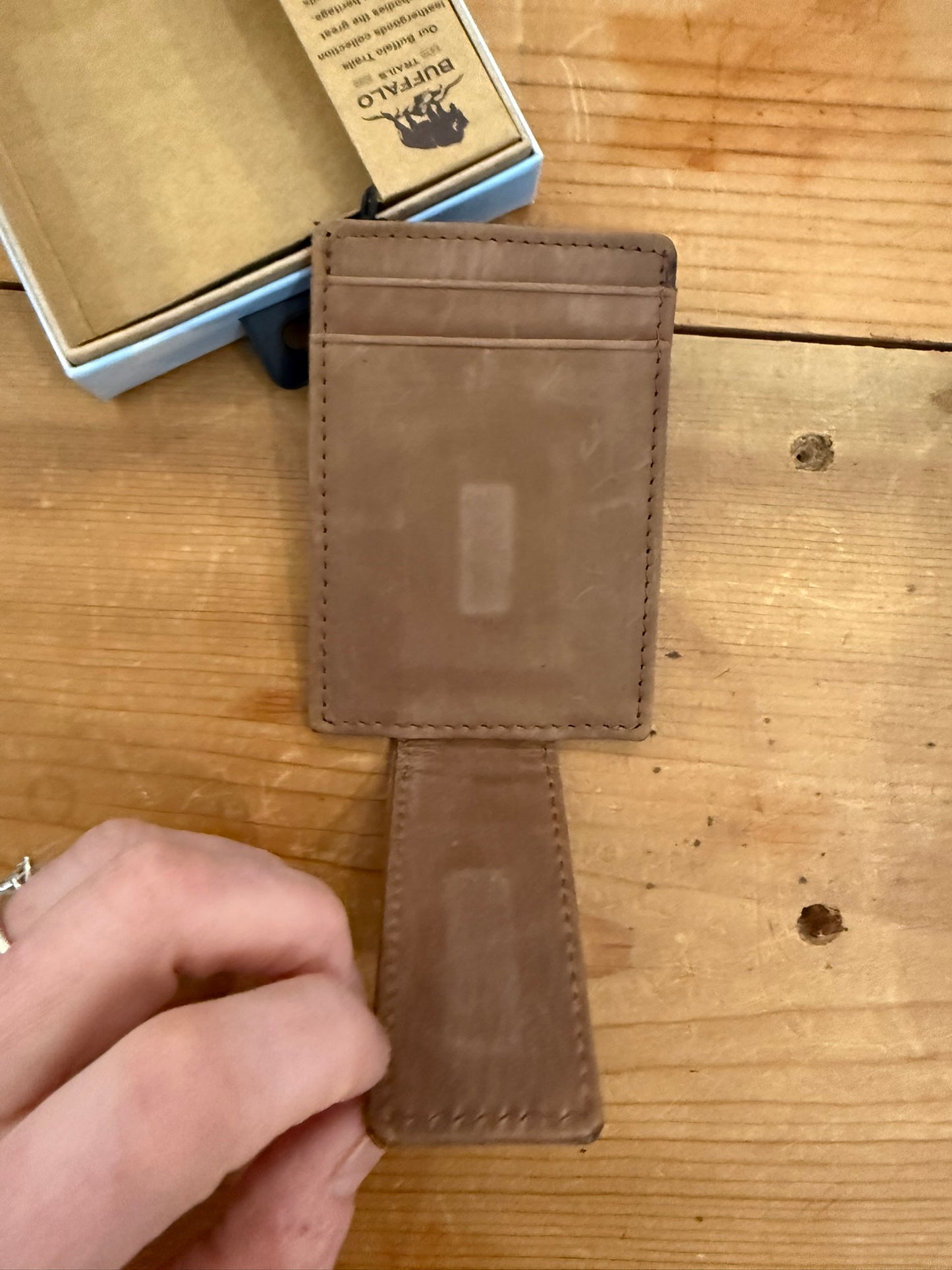 Genuine Leather Magnetic Money Clip Wallet – Custom Engraved (John 3:16)