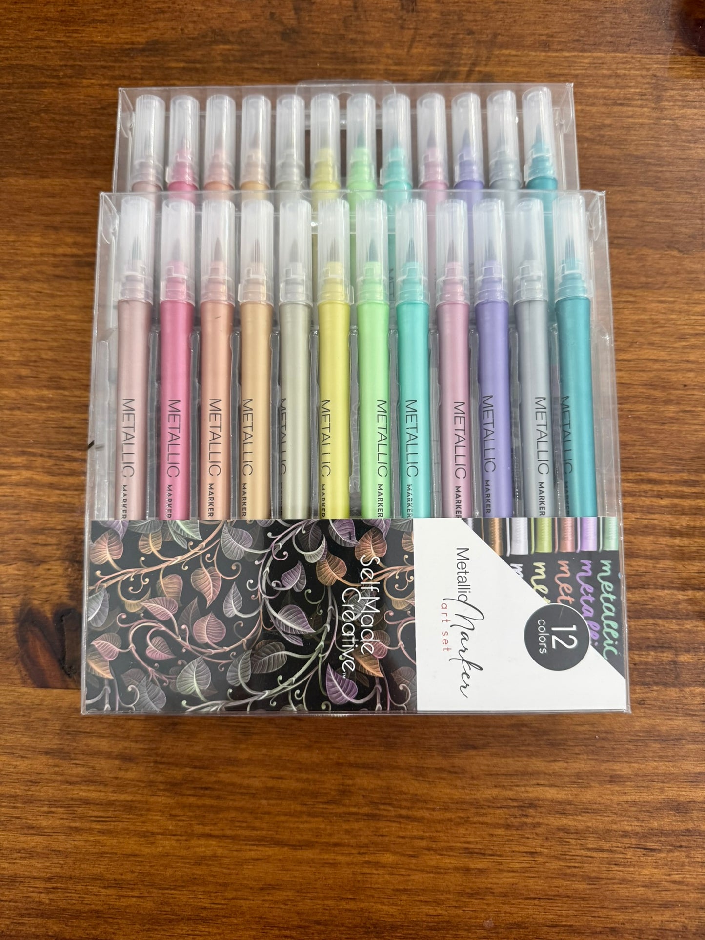 12 Piece Metallic Marker set