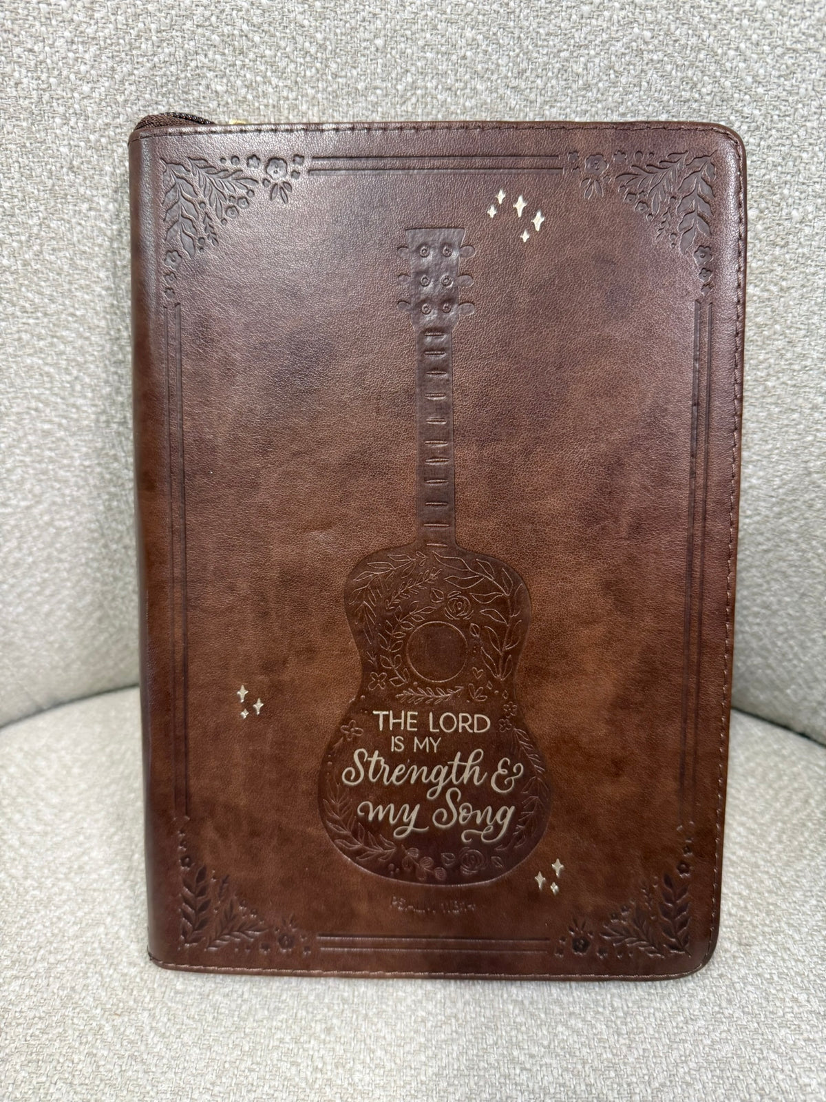 Brown PU Leather Zippered Psalm 118:14 Journal