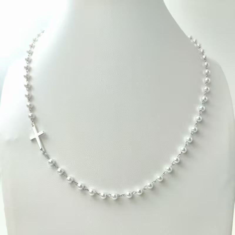 Stunning Pearl Side Cross Necklace